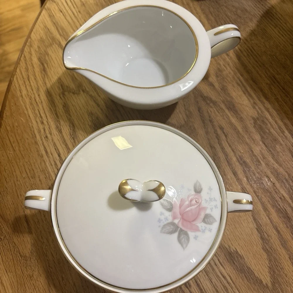 NORITAKE Japan ROSEVILLE Pink Rose 6238 CREAMER SUGAR w/LID